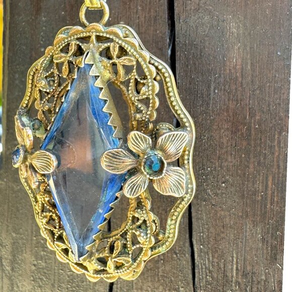 Antique Victorian Blue Gold Crystal Diamond Shaped Filigree Pendant Necklace - Picture 8 of 9